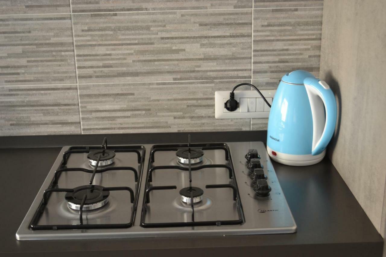 Marina Guest Home Наполи Екстериор снимка